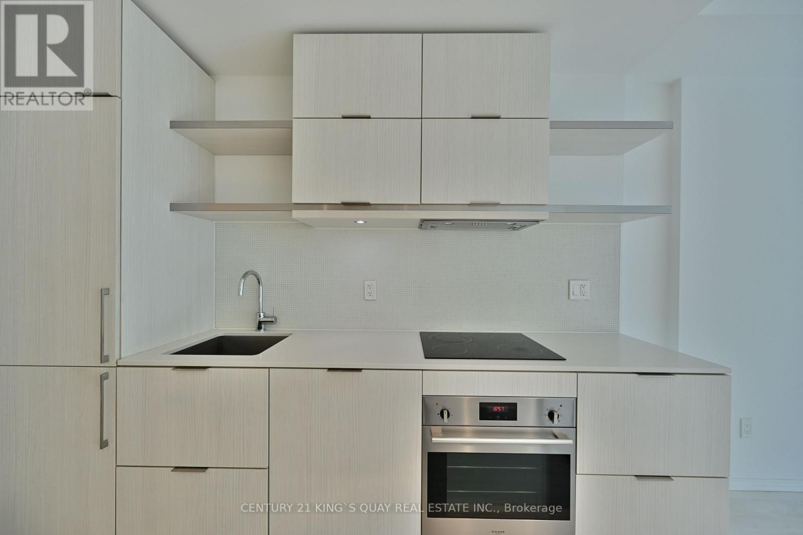 1907 - 197 Yonge Street, Toronto, Ontario  M5B 1M4 - Photo 10 - C13646516