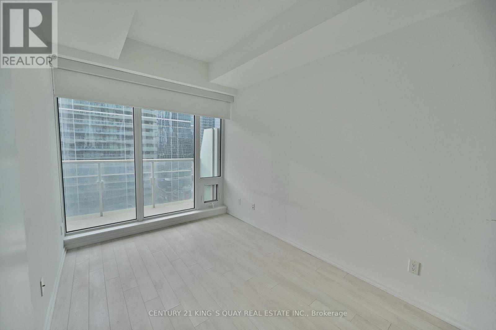 1907 - 197 Yonge Street, Toronto, Ontario  M5B 1M4 - Photo 13 - C13646516