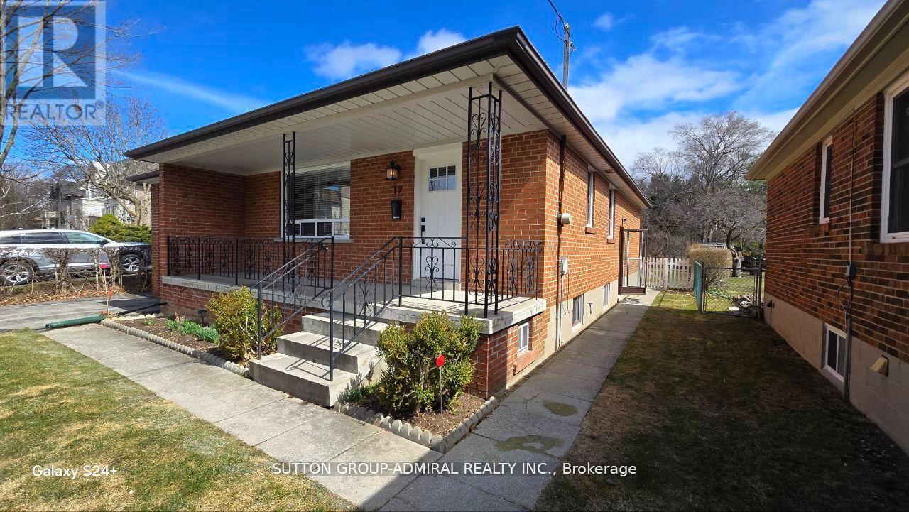 Bsmt - 19 Tobruk Crescent, Toronto, Ontario  M2M 3B3 - Photo 2 - C13646534
