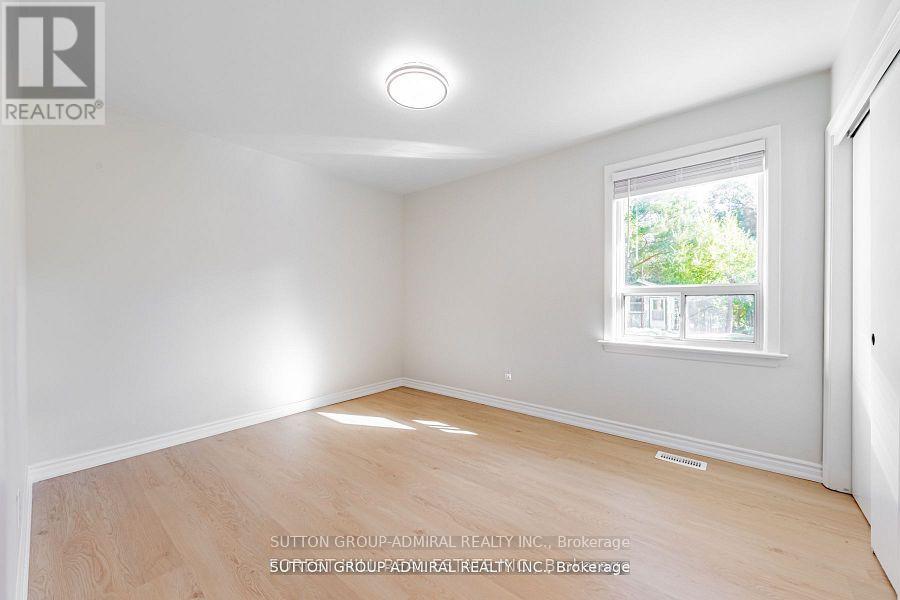 Main - 19 Tobruk Crescent, Toronto, Ontario  M2M 3B3 - Photo 15 - C13646542