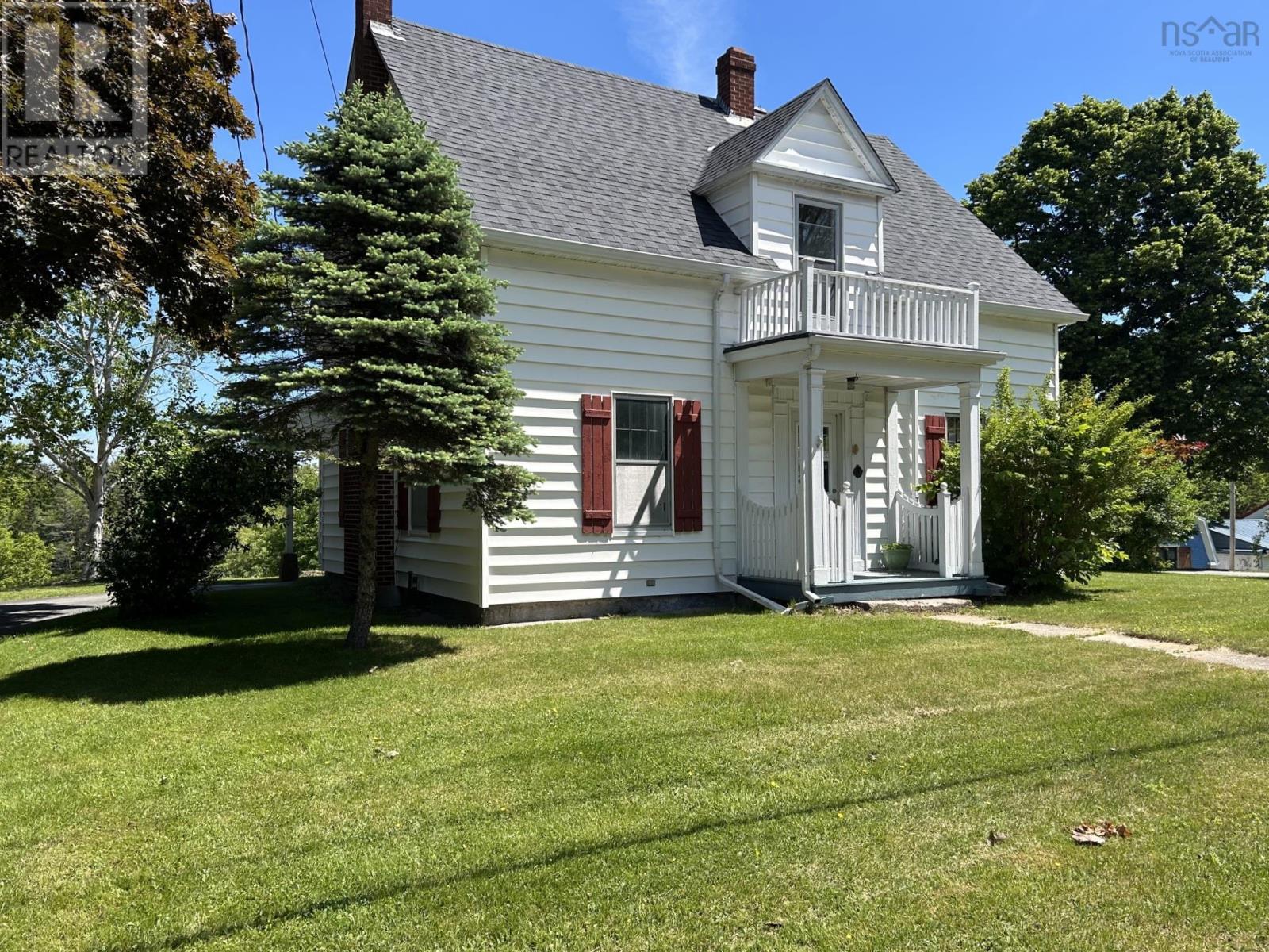 5226 Highway 3, Chester Basin, Nova Scotia