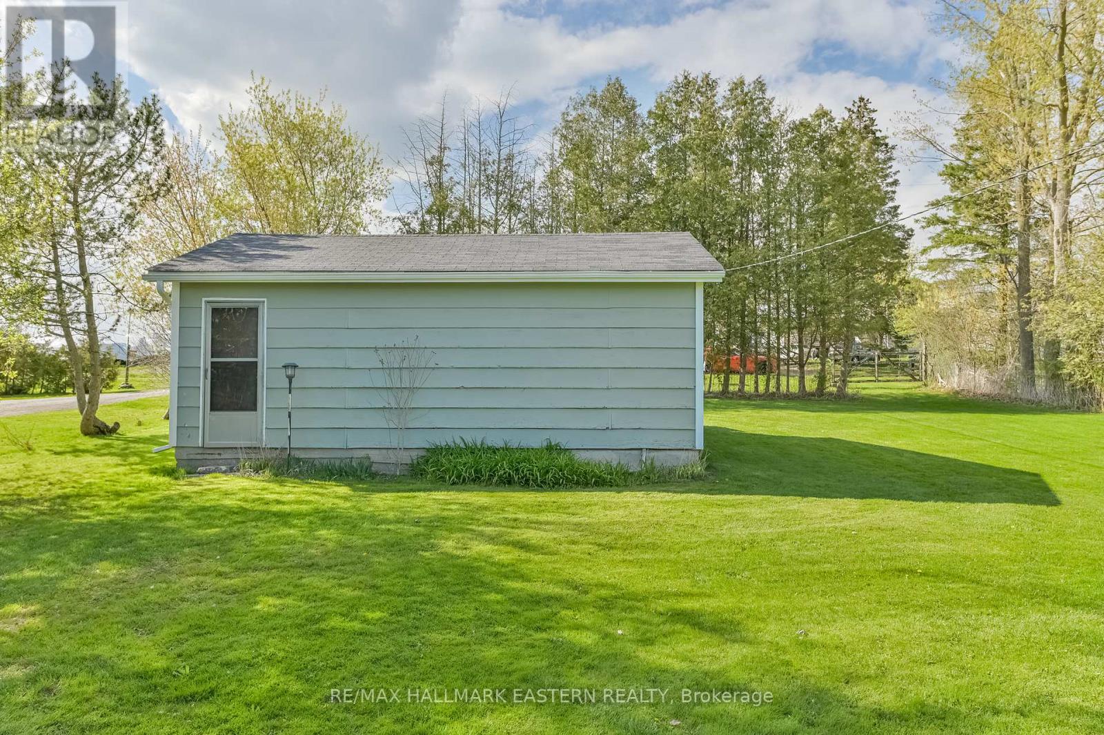 1095 Island View Drive, Otonabee-South Monaghan, Ontario  K0L 1B0 - Photo 4 - X13646636
