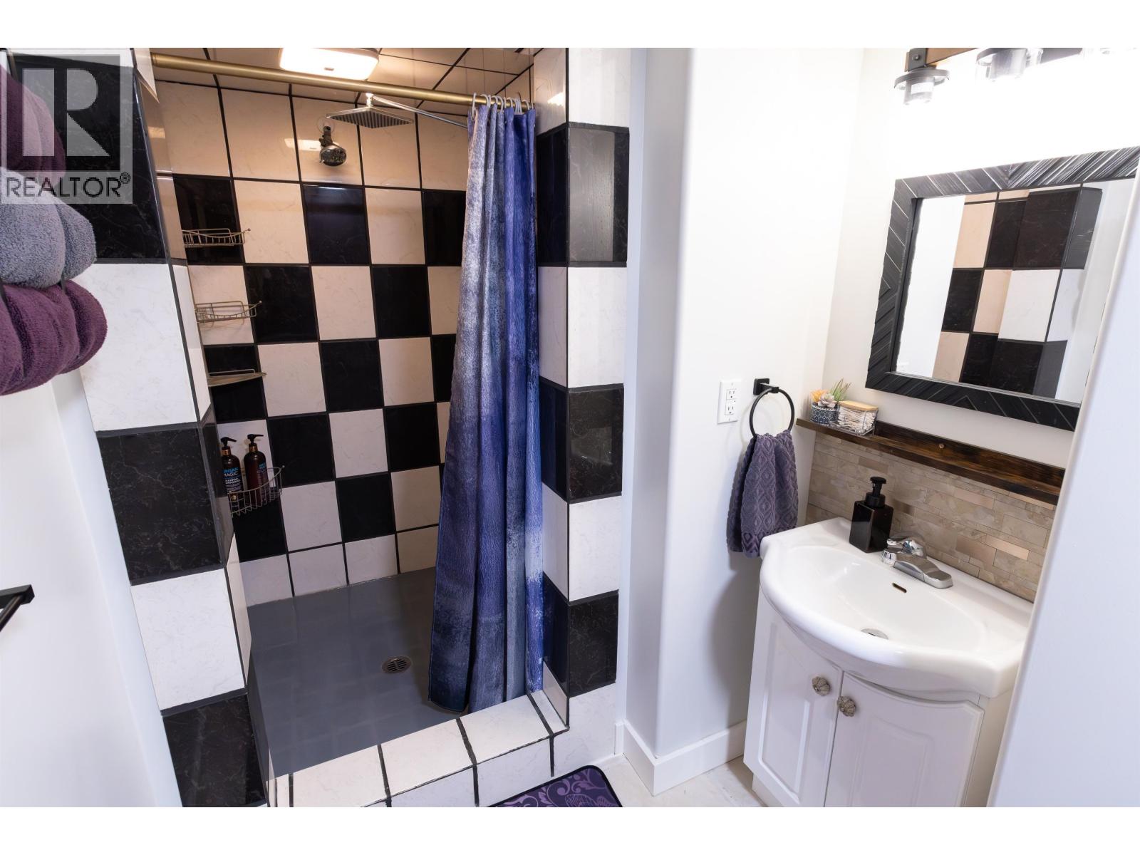 11222 Poplar Road, Fort St. John, British Columbia  V1J 8E5 - Photo 28 - R3153395