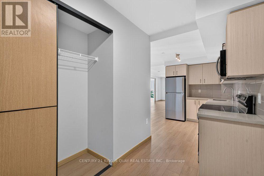712 - 3429 Sheppard Avenue E, Toronto, Ontario  M1T 0C2 - Photo 8 - E13646396