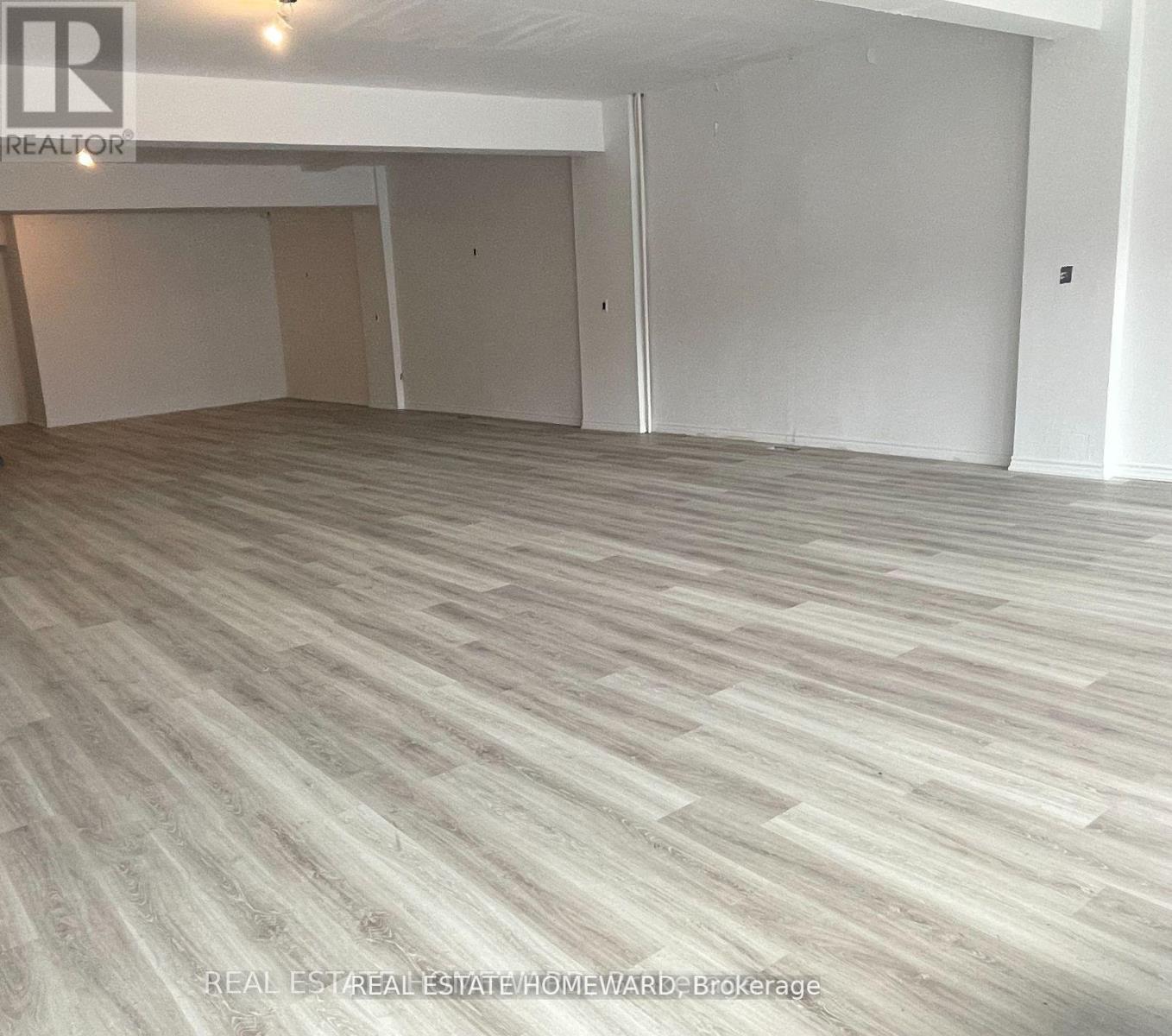 2880b Kingston Road, Toronto, Ontario  M1M 1N4 - Photo 3 - E13646666