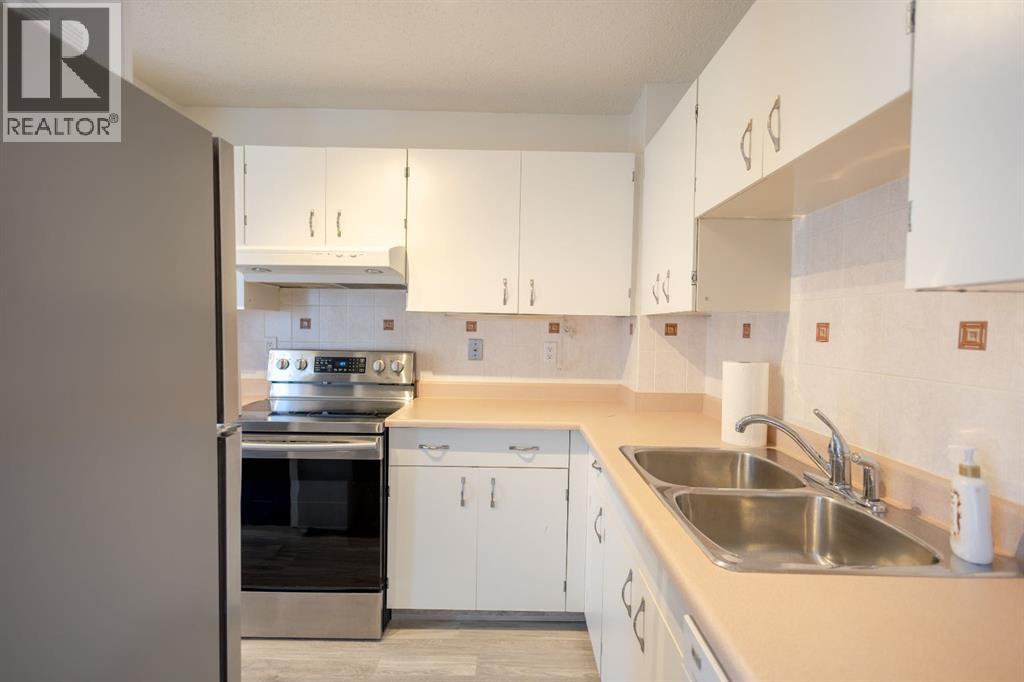11, 116 Silver Crest Drive NW, Calgary, Alberta  T3B 4N9 - Photo 11 - A2324145