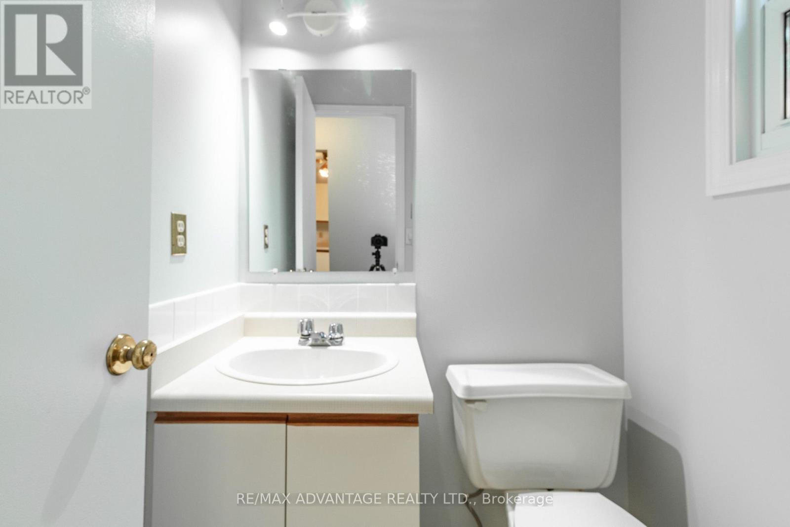 4 - 1294 Byron Baseline Road W, London South, Ontario  N6K 4G8 - Photo 13 - X13646496