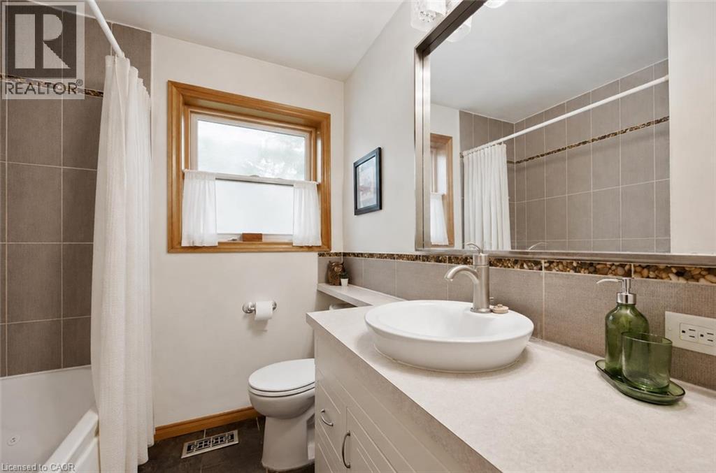 289 Speedvale Avenue E, Guelph, Ontario  N1E 1M8 - Photo 12 - 40852767