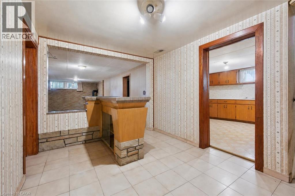 289 Speedvale Avenue E, Guelph, Ontario  N1E 1M8 - Photo 14 - 40852767