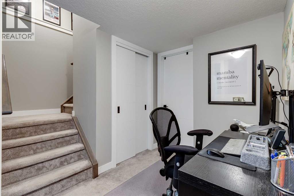 208 Osborne Green SW, Airdrie, Alberta  T4B 5E4 - Photo 28 - A2334428