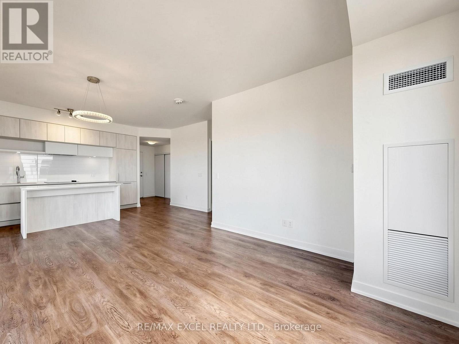 602 - 6 David Eyer Road, Richmond Hill, Ontario  L4S 0N5 - Photo 12 - N13646404