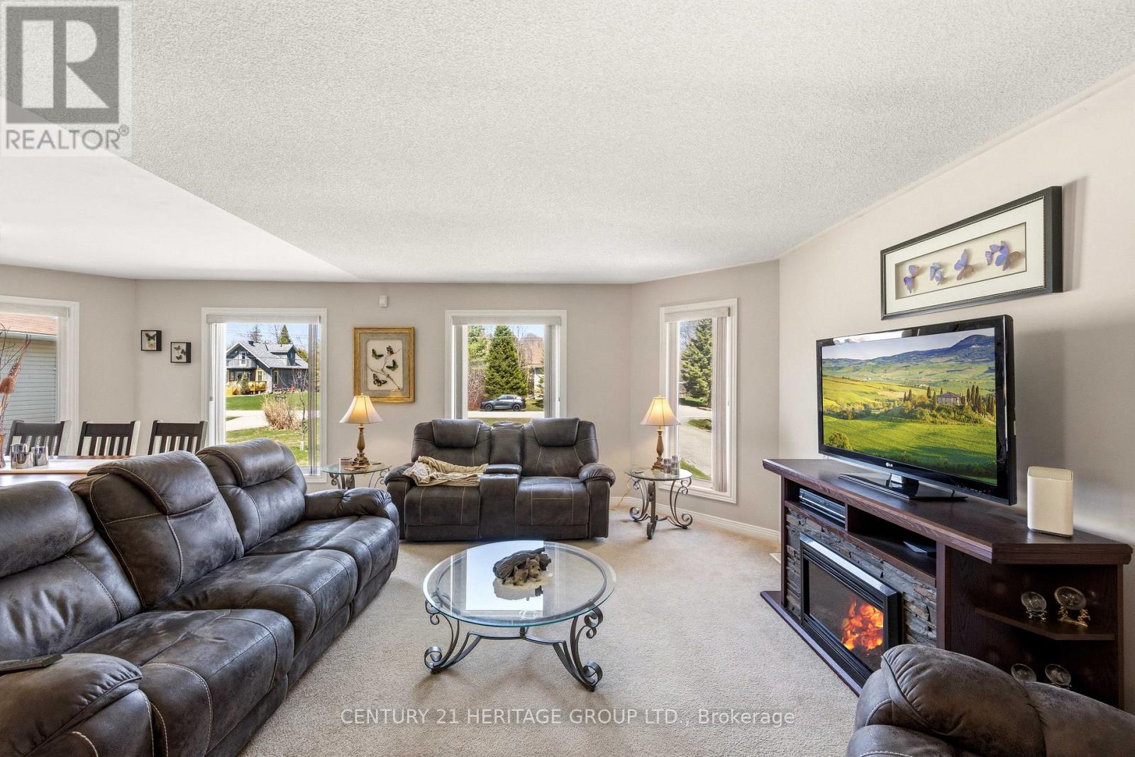 27 Creek Drive, Georgina, Ontario  L0E 1N0 - Photo 10 - N13646474
