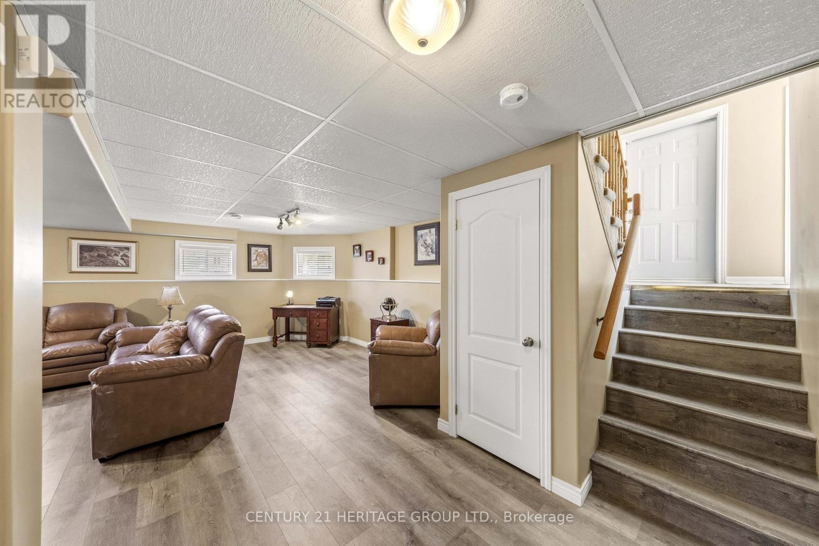 27 Creek Drive, Georgina, Ontario  L0E 1N0 - Photo 29 - N13646474