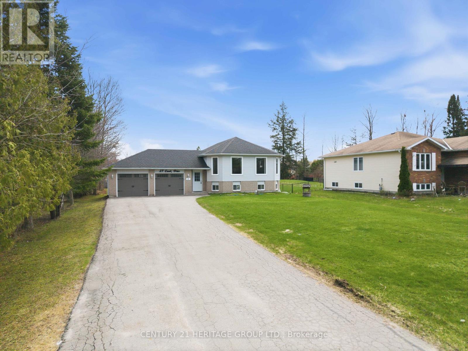 27 Creek Drive, Georgina, Ontario  L0E 1N0 - Photo 4 - N13646474