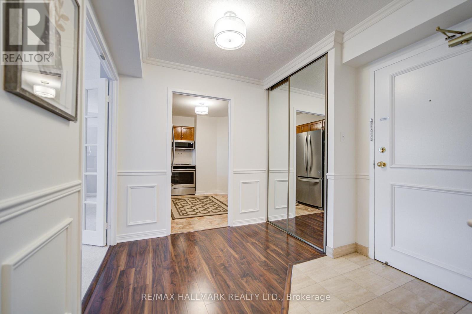 208 - 30 Wilson Street, Markham (Old Markham Village), Ontario  L3P 1N1 - Photo 5 - N13646536