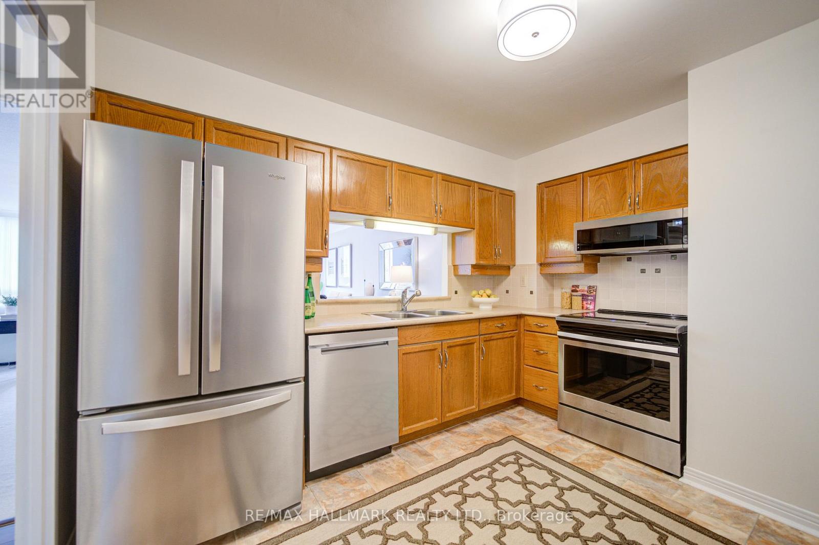208 - 30 Wilson Street, Markham (Old Markham Village), Ontario  L3P 1N1 - Photo 6 - N13646536