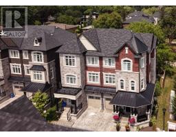 6 GLOBEMASTER LANE, Richmond Hill, Ontario