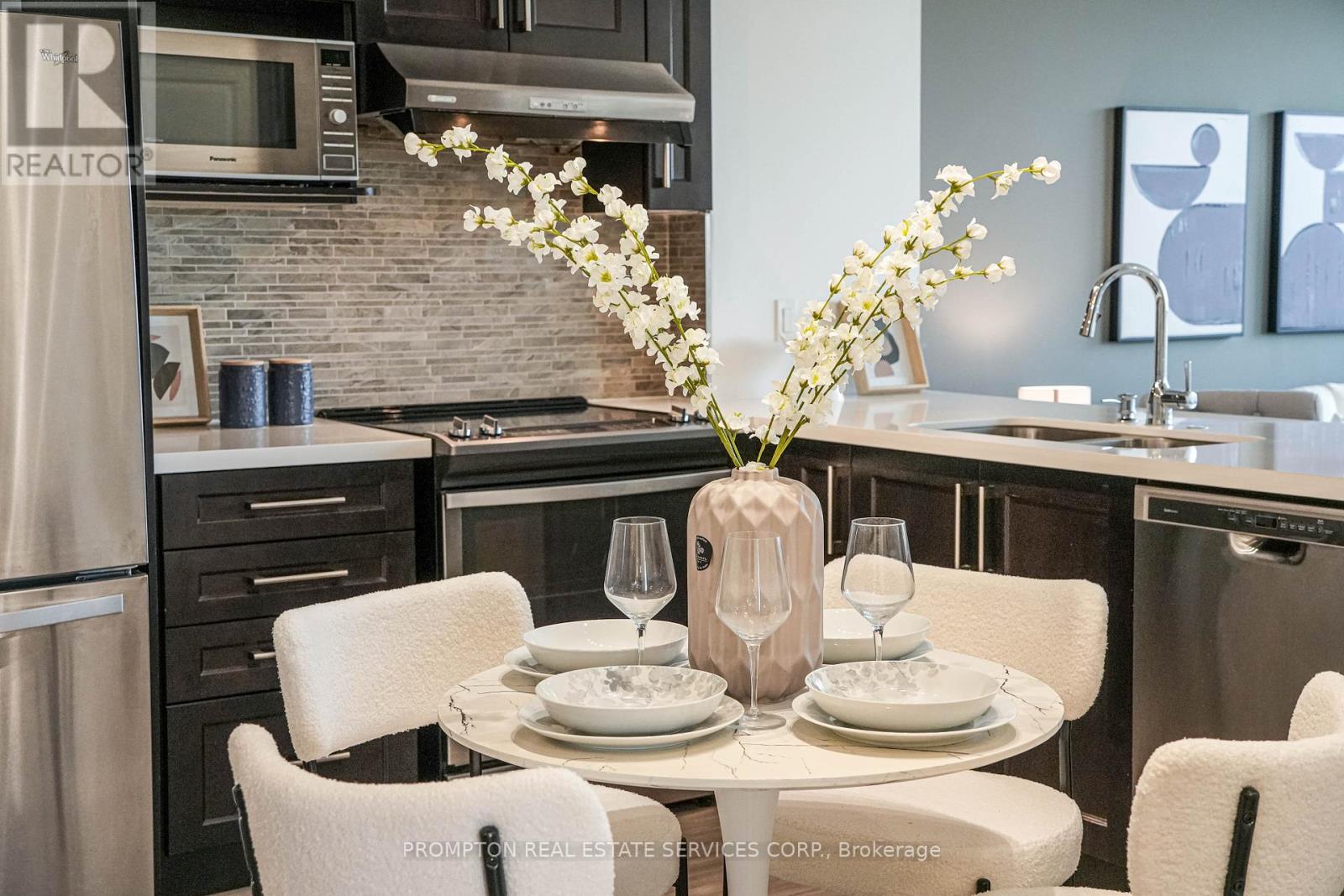 1208 - 38 Cedarland Drive, Markham, Ontario  L6G 0G7 - Photo 7 - N13646548
