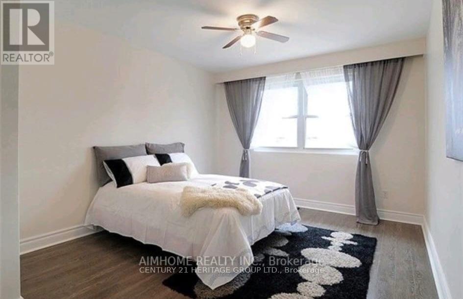 Main Floor - 39 Lindsay Avenue, Newmarket, Ontario  L3Y 4N7 - Photo 6 - N13646550