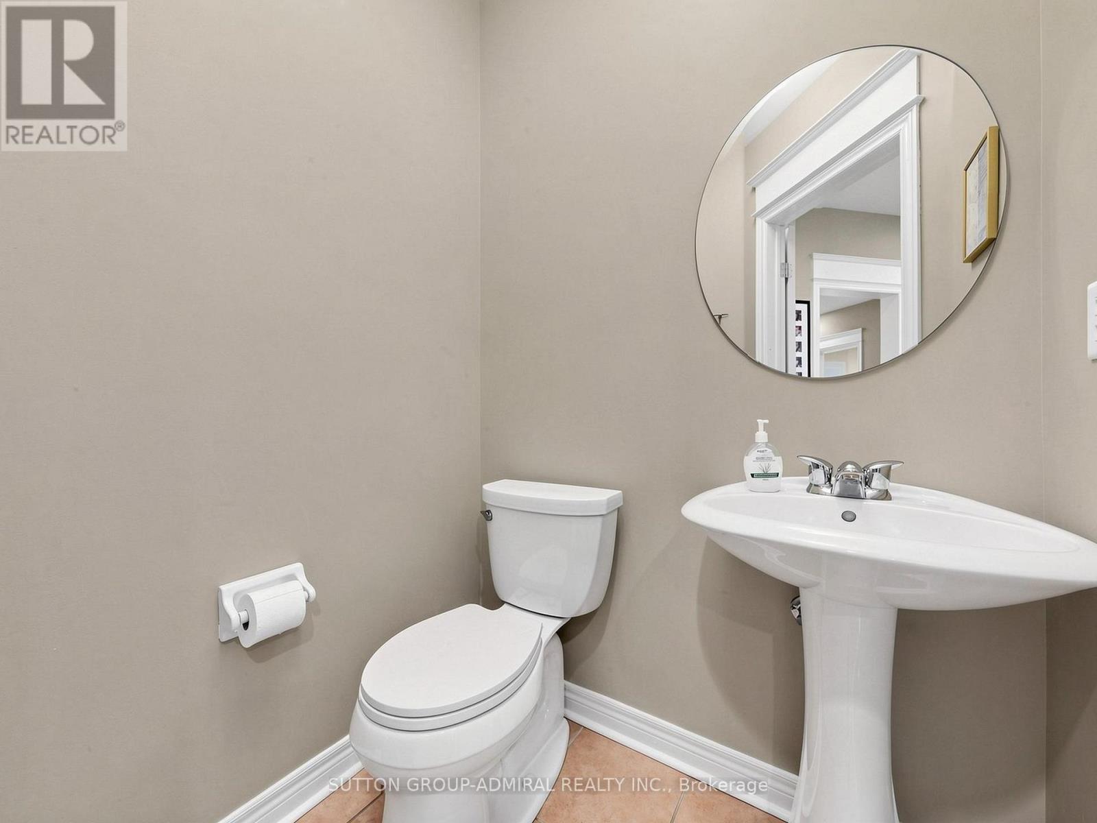 22 Canyon Hill Avenue, Richmond Hill, Ontario  L4C 0S3 - Photo 18 - N13646586
