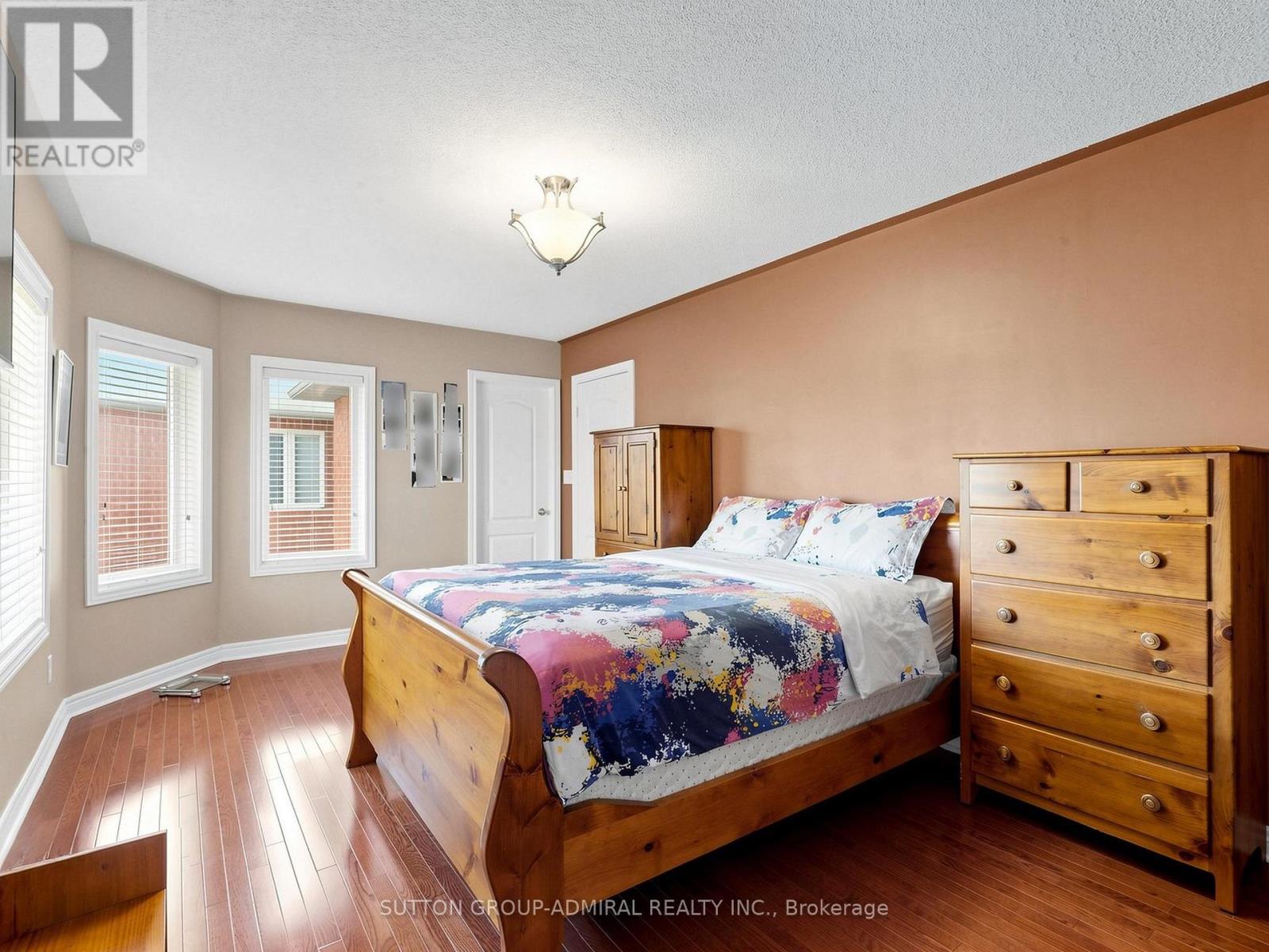 22 Canyon Hill Avenue, Richmond Hill, Ontario  L4C 0S3 - Photo 26 - N13646586