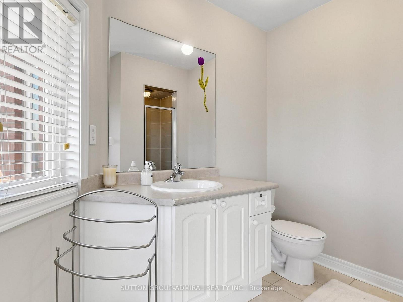 22 Canyon Hill Avenue, Richmond Hill, Ontario  L4C 0S3 - Photo 35 - N13646586