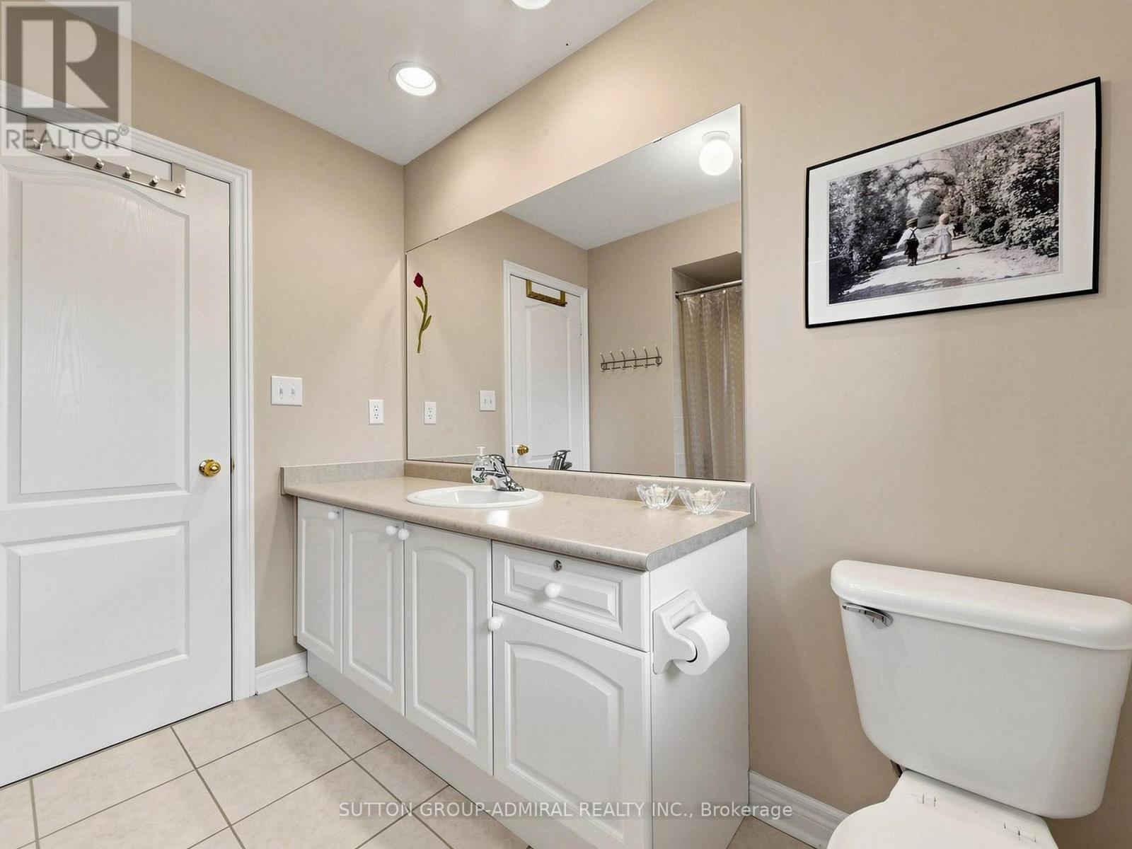 22 Canyon Hill Avenue, Richmond Hill, Ontario  L4C 0S3 - Photo 40 - N13646586