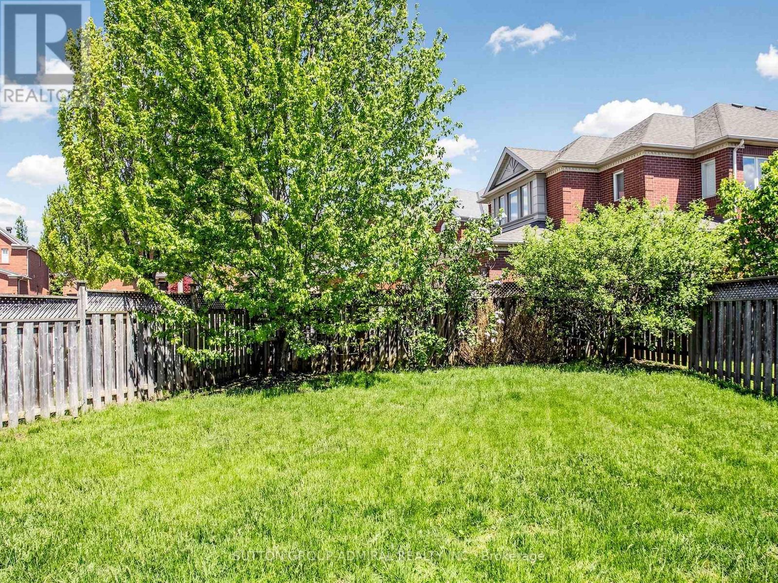 22 Canyon Hill Avenue, Richmond Hill, Ontario  L4C 0S3 - Photo 44 - N13646586