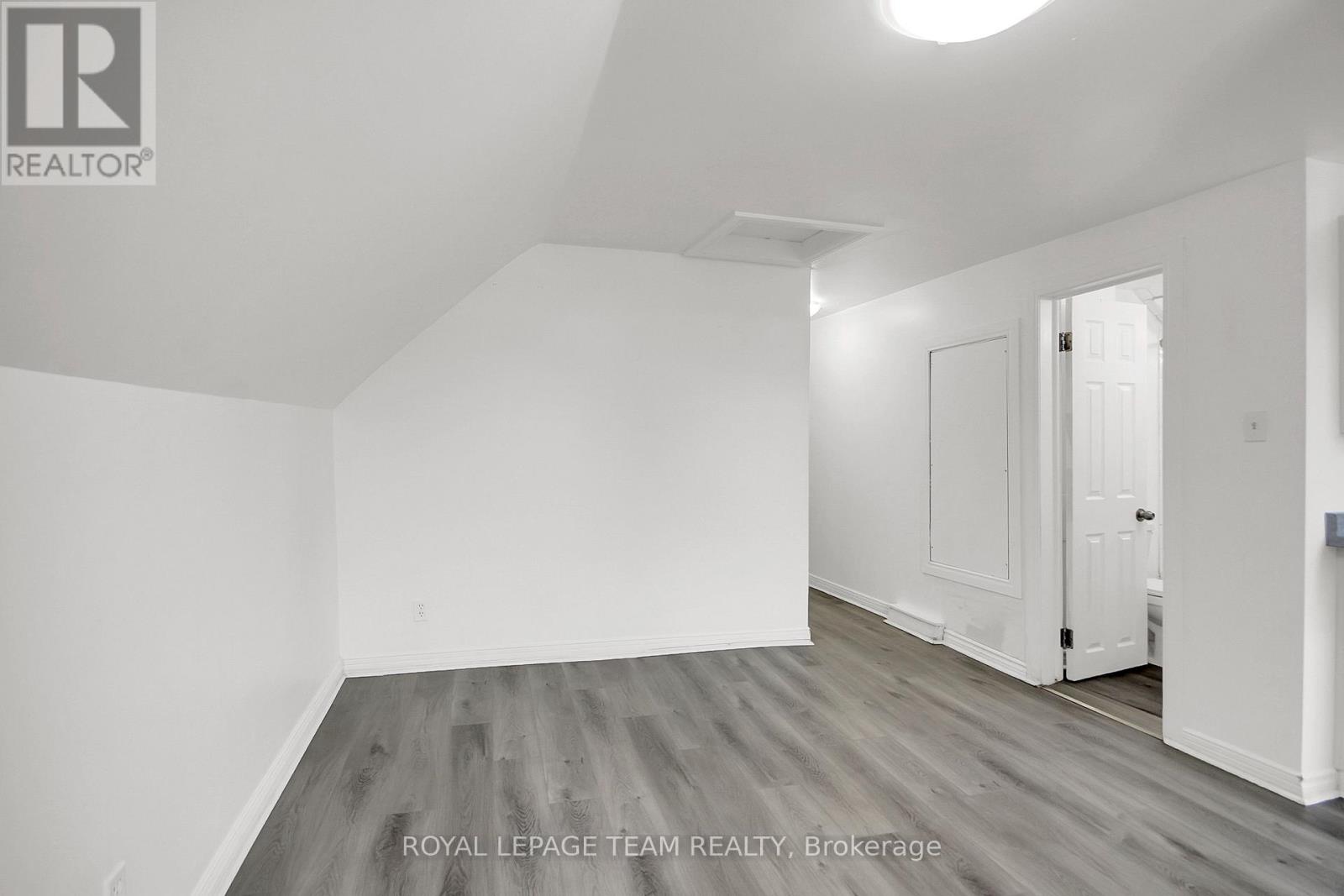 5 - 4 Eccles Street, Ottawa, Ontario K1R 6S2 - Photo 19 - X13646446