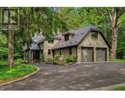 26 CATHEDRAL PINES ROAD, Oro-Medonte, Ontario