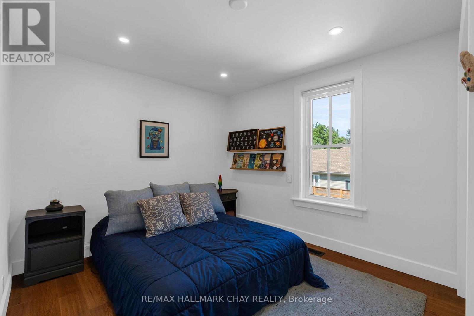 26 Edward Street W, Clearview, Ontario  L0M 1G0 - Photo 21 - S13646486