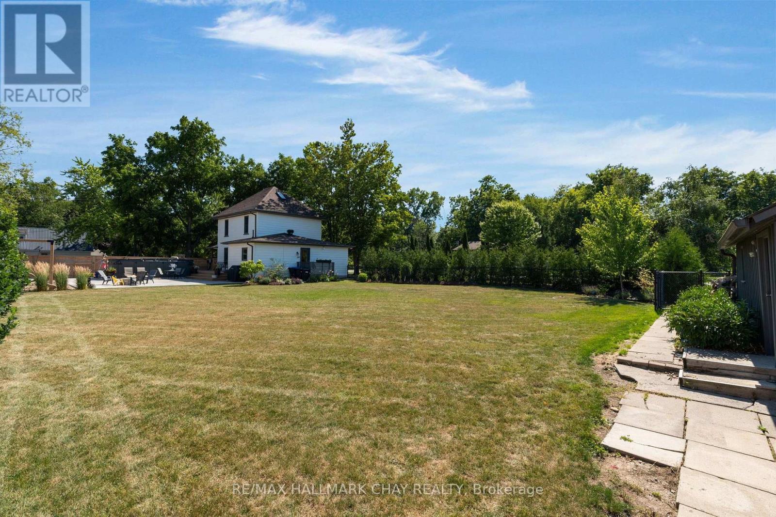 26 Edward Street W, Clearview, Ontario  L0M 1G0 - Photo 39 - S13646486