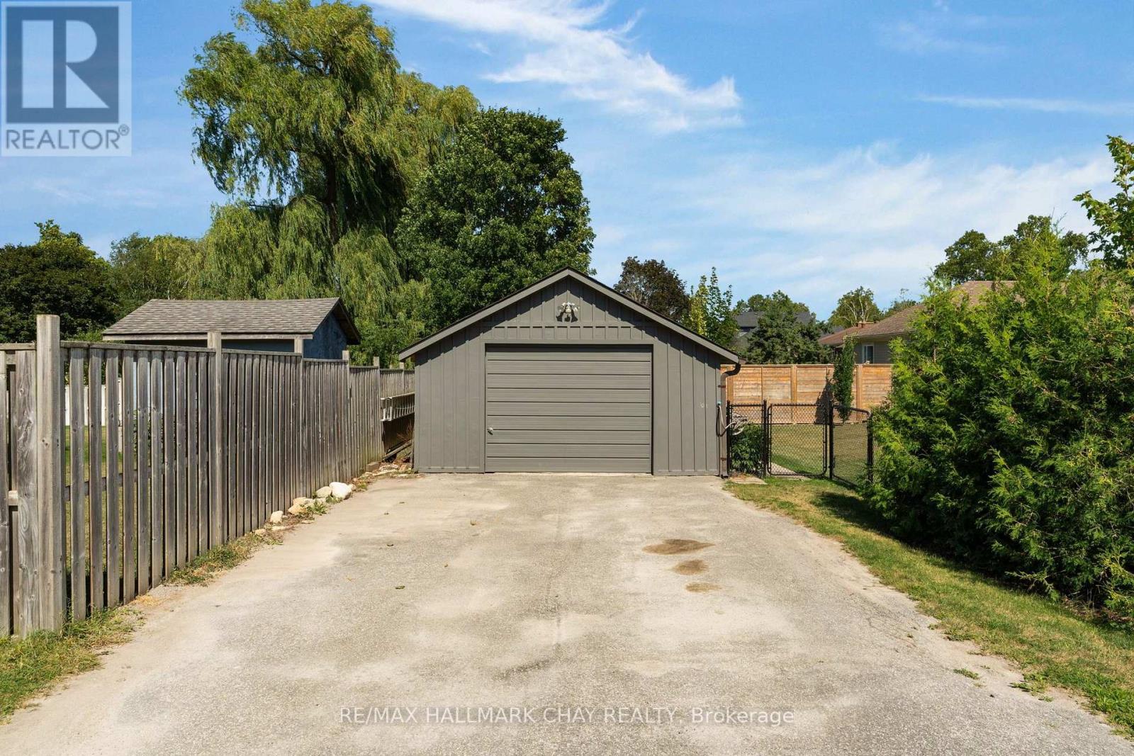 26 Edward Street W, Clearview, Ontario  L0M 1G0 - Photo 45 - S13646486