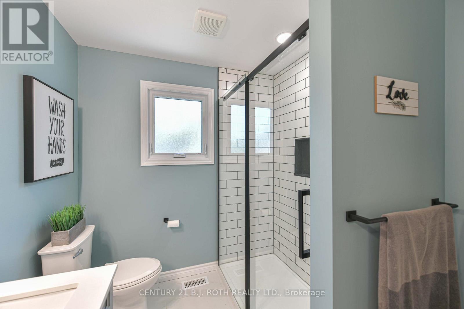 49 Bond Street, Orillia, Ontario  L3V 1J6 - Photo 14 - S13646500