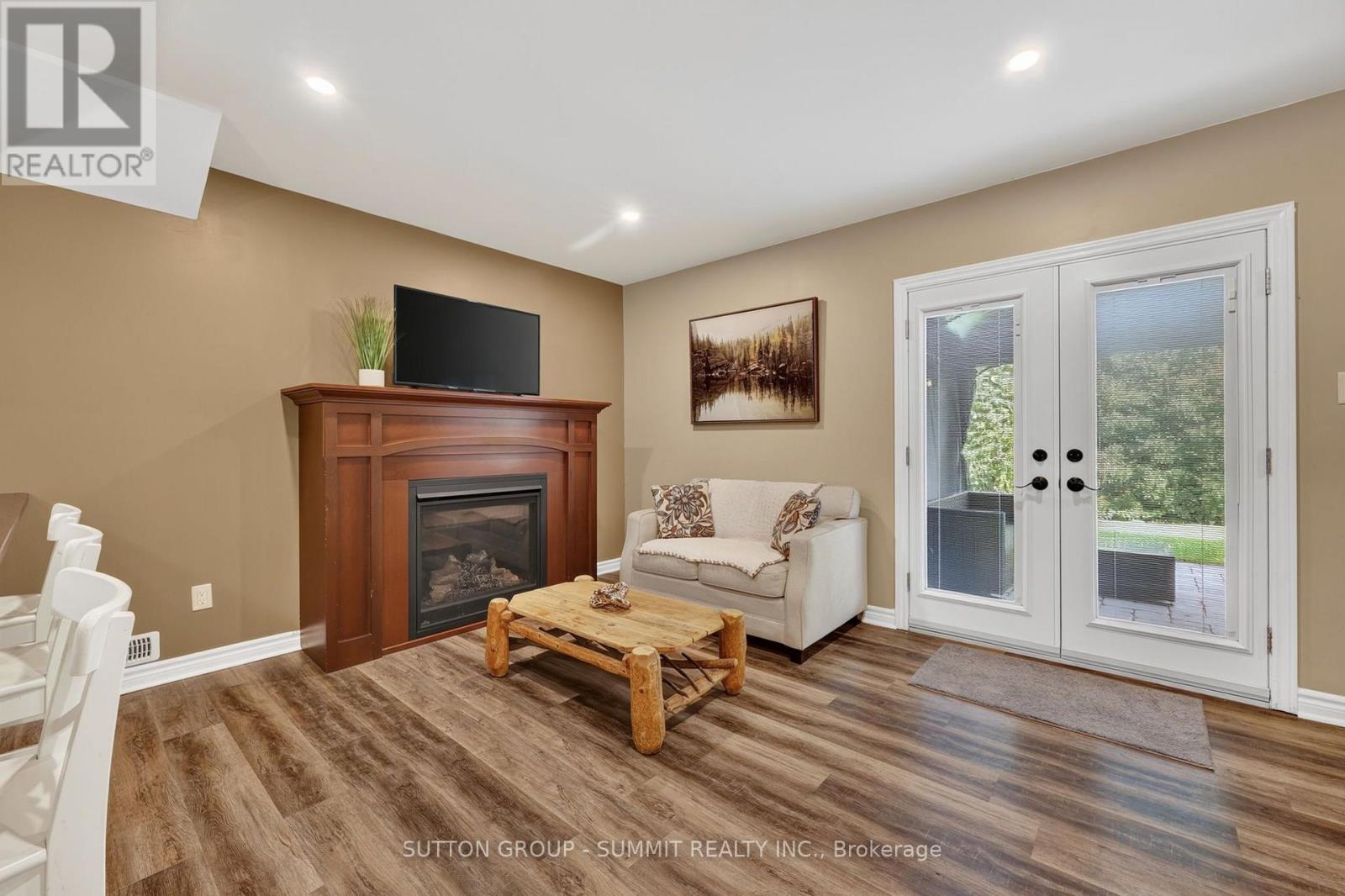 34 Mcdermitt Trail, Tay, Ontario  L0K 2A0 - Photo 33 - S13646546