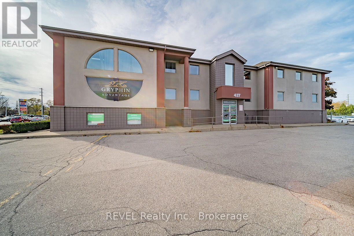 1 - 437 Welland Avenue, St. Catharines, Ontario  L2M 5V2 - Photo 1 - X13646444