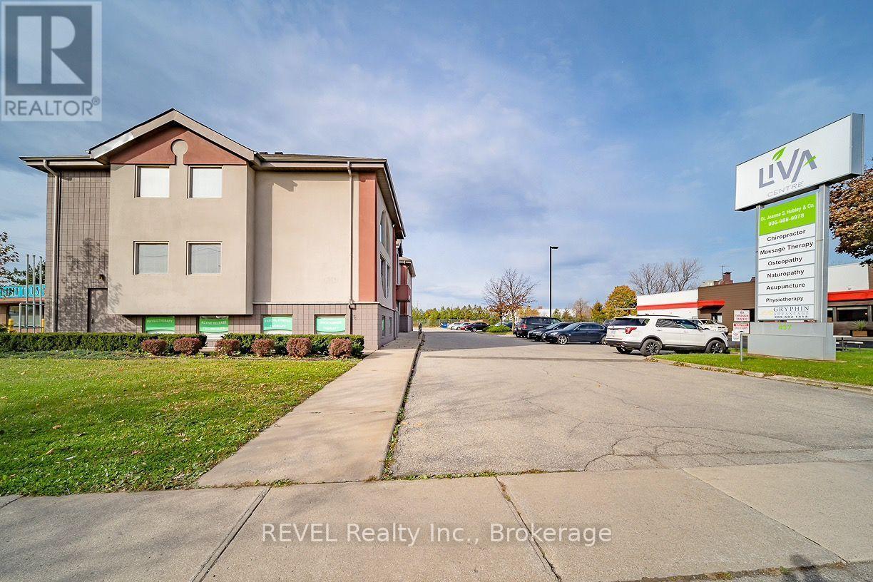 1 - 437 Welland Avenue, St. Catharines, Ontario  L2M 5V2 - Photo 8 - X13646444