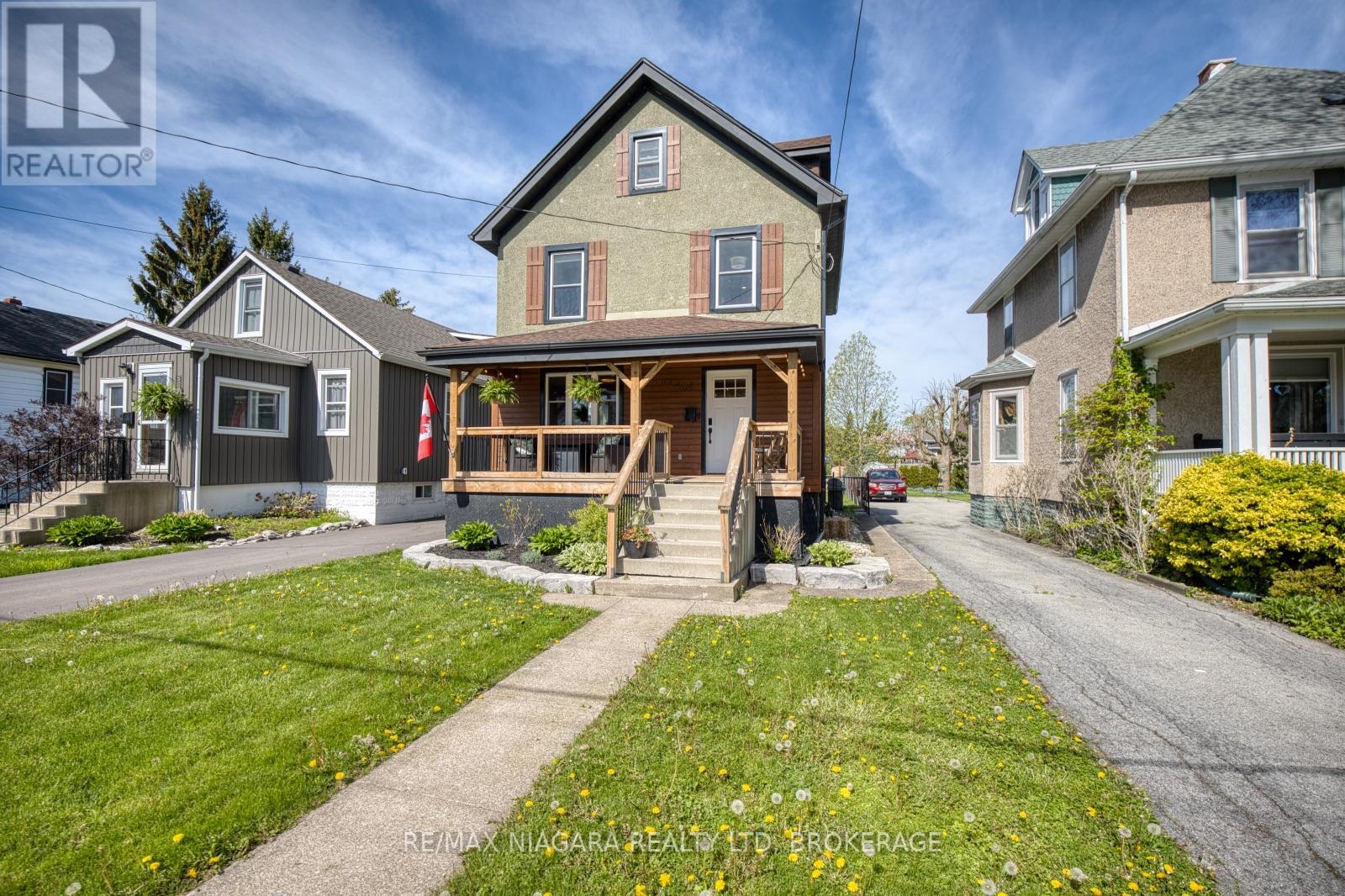 168 Steele Street, Port Colborne, Ontario  L3K 4X6 - Photo 1 - X13646456