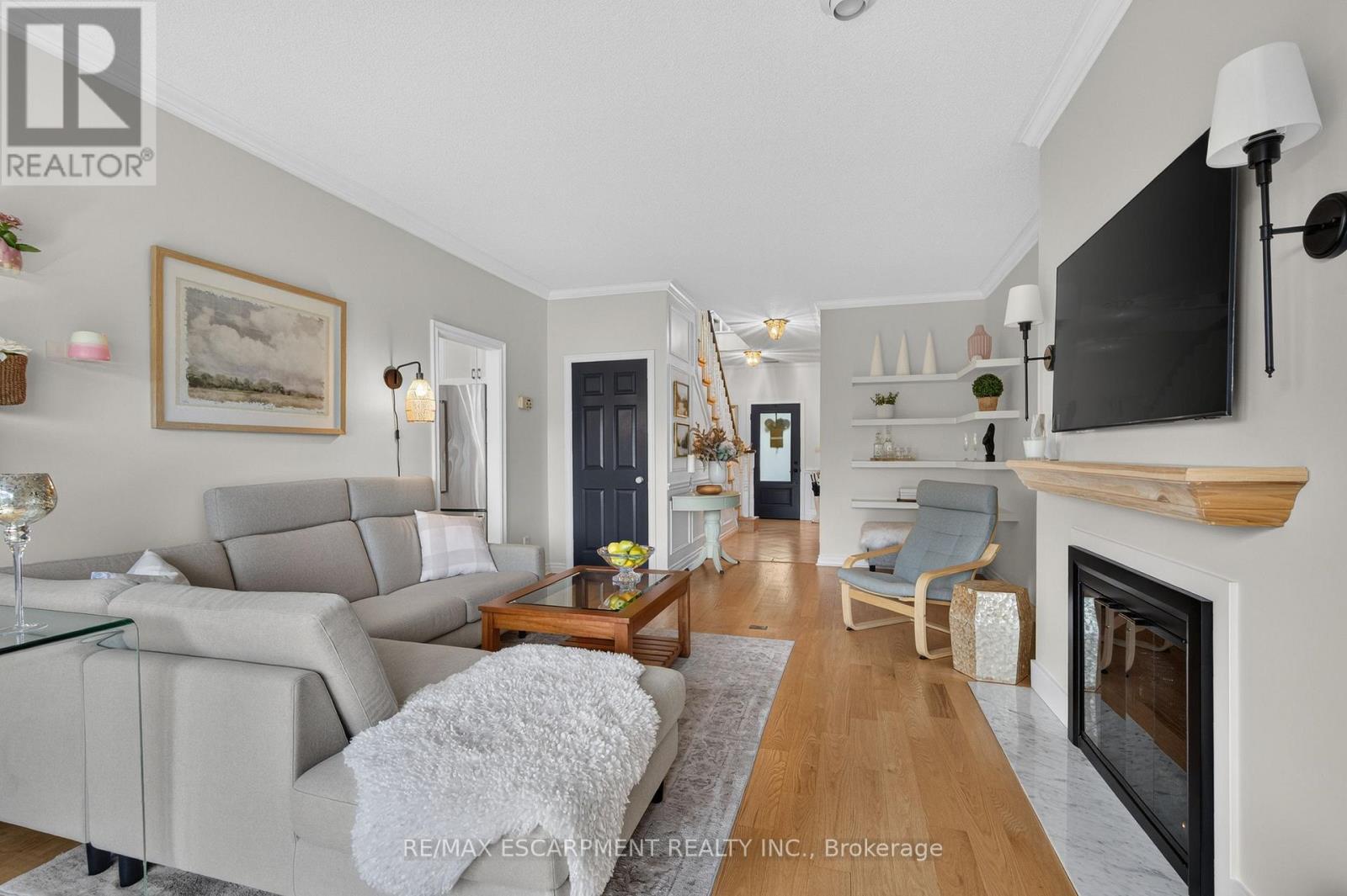112 Fairwood Place W, Burlington, Ontario  L7T 4B6 - Photo 15 - W13646370