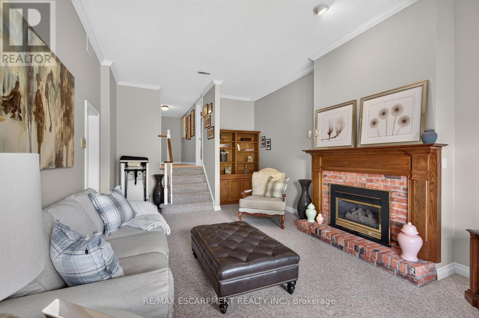 112 Fairwood Place W, Burlington, Ontario  L7T 4B6 - Photo 39 - W13646370