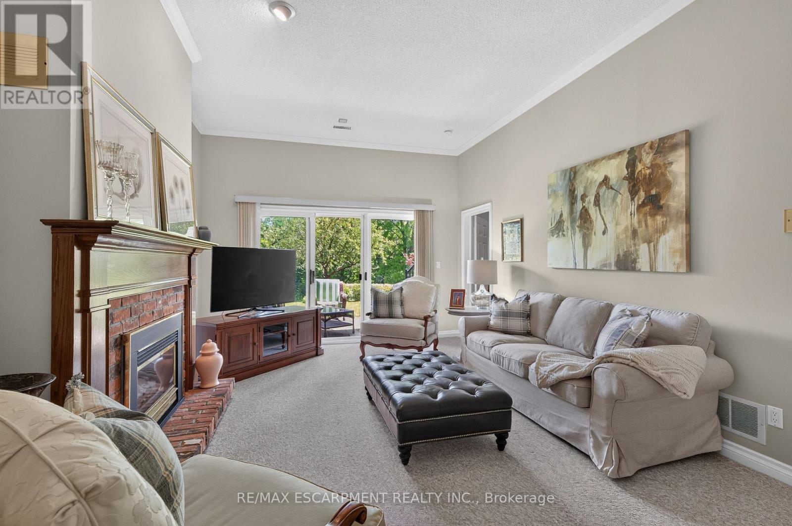 112 Fairwood Place W, Burlington, Ontario  L7T 4B6 - Photo 40 - W13646370