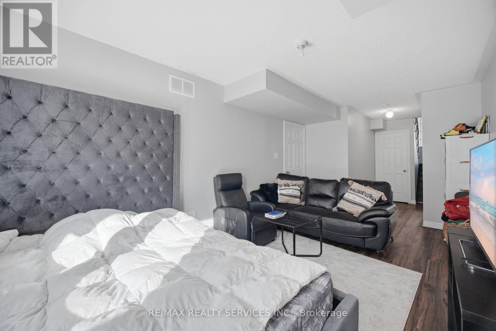 72 Rockman Crescent, Brampton, Ontario  L7A 3Z9 - Photo 38 - W13646384