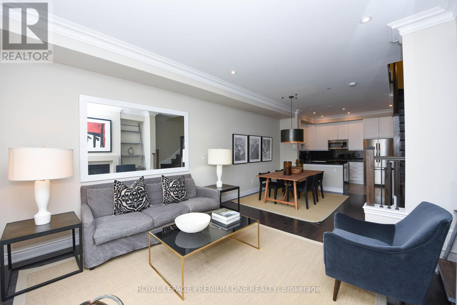 6a Acorn Avenue, Toronto, Ontario M9B 0B7 - Photo 14 - W13646436