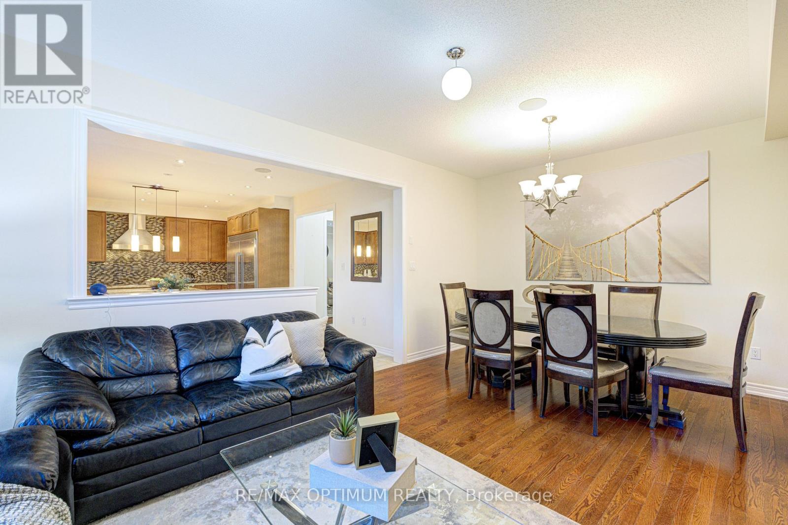 54 Midcrest Circle, Brampton, Ontario  L6Y 0W5 - Photo 11 - W13646564