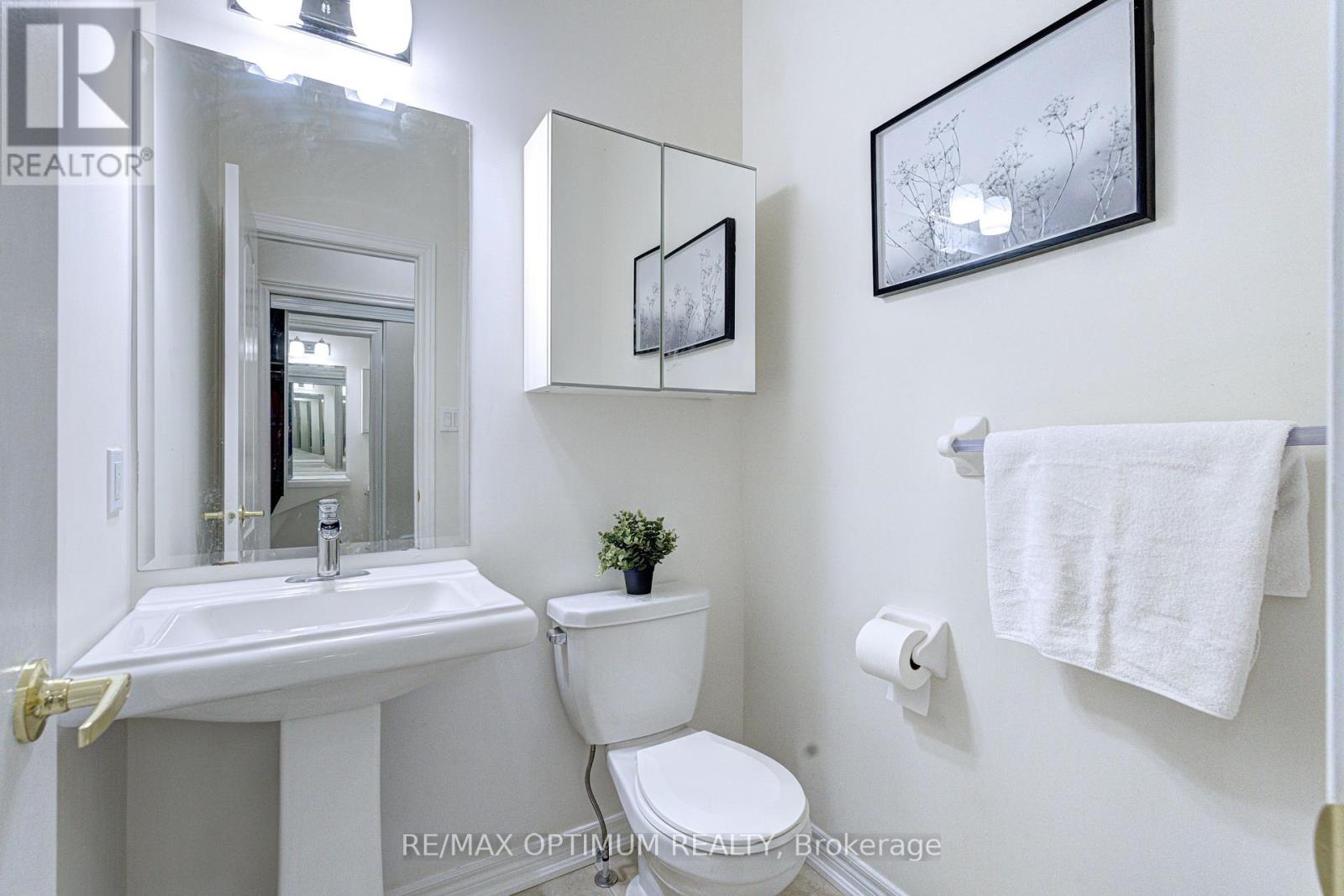 54 Midcrest Circle, Brampton, Ontario  L6Y 0W5 - Photo 21 - W13646564