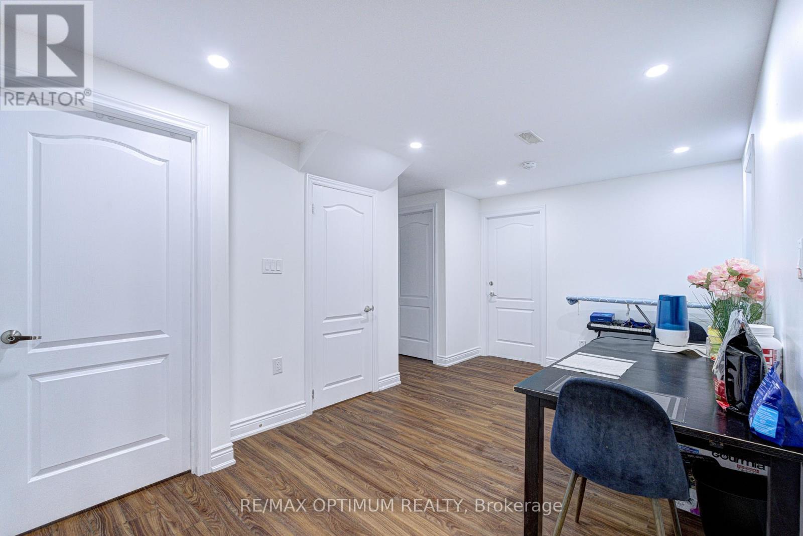 54 Midcrest Circle, Brampton, Ontario  L6Y 0W5 - Photo 40 - W13646564