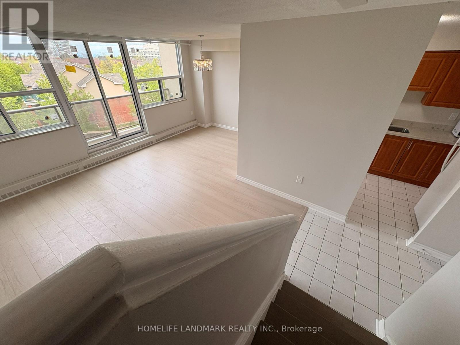 327 - 1050 Stainton Drive, Mississauga, Ontario  L5C 2T7 - Photo 11 - W13646568