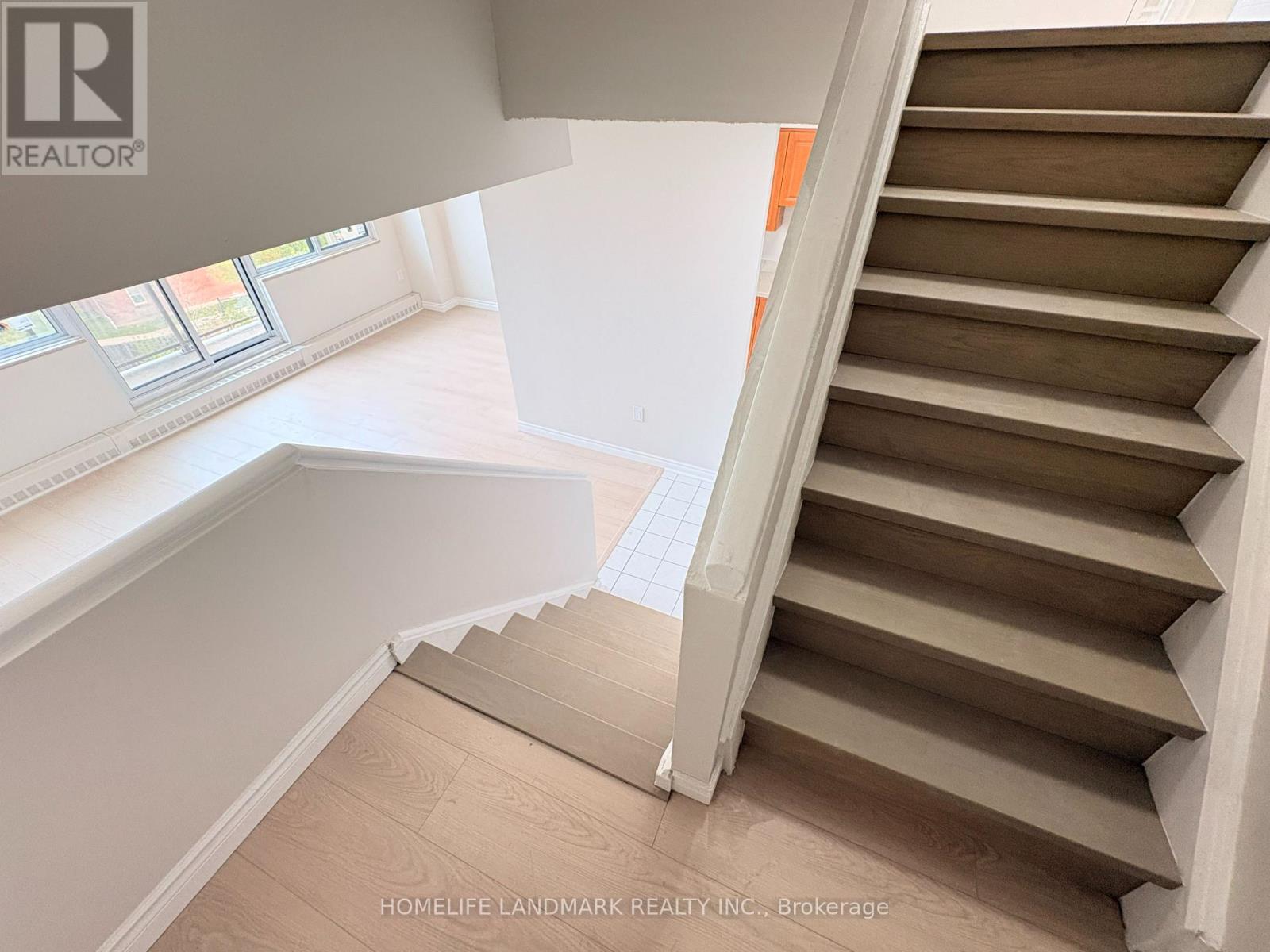 327 - 1050 Stainton Drive, Mississauga, Ontario  L5C 2T7 - Photo 12 - W13646568