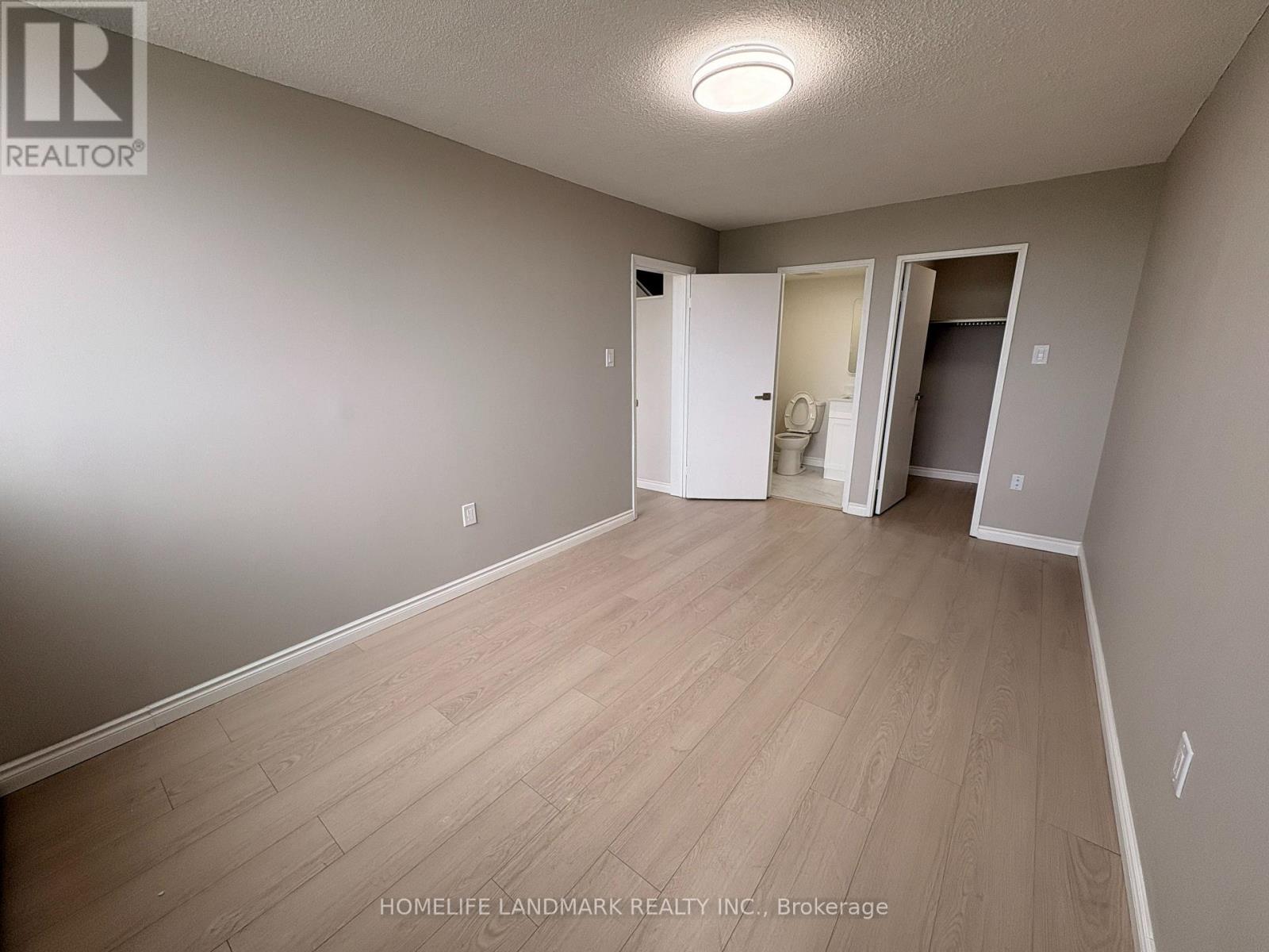 327 - 1050 Stainton Drive, Mississauga, Ontario  L5C 2T7 - Photo 9 - W13646568
