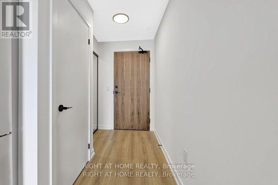 401 - 10 Lagerfeld Drive, Brampton, Ontario  L7A 5L3 - Photo 10 - W13646608